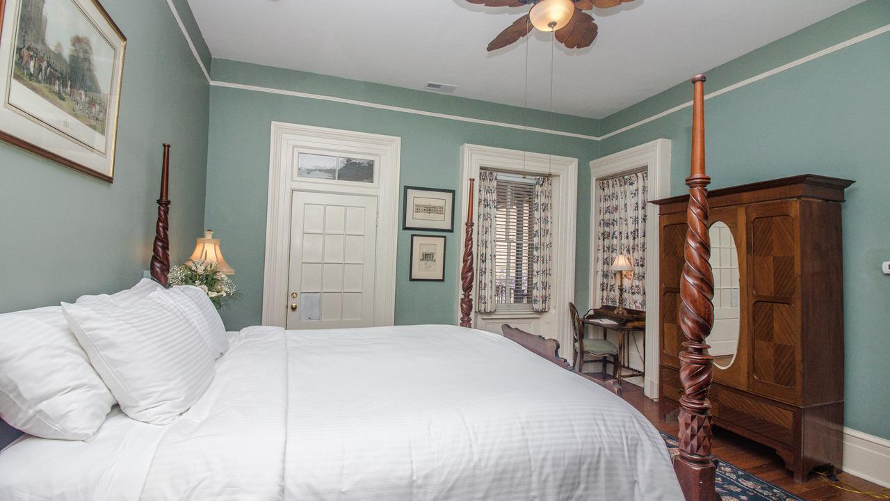 Dresser Palmer House Savannah Exterior photo
