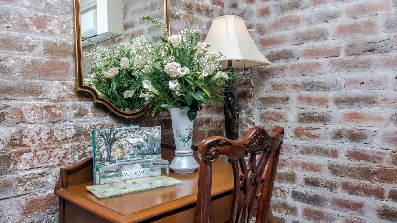 Dresser Palmer House Savannah Exterior photo